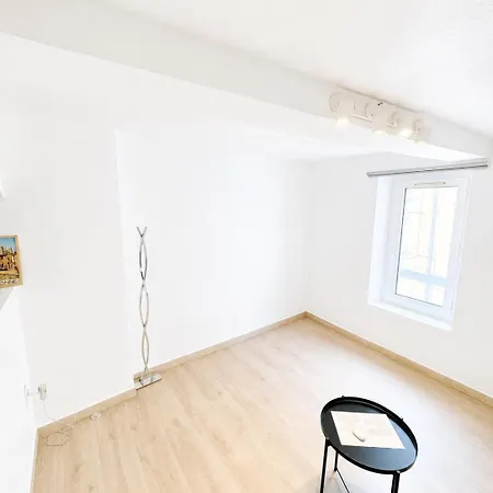 Centre 4 Personnes 10 Min Des Grands Buffets Apartment